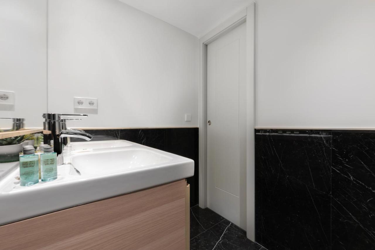2 Bedrooms 1 Bathroom Furnished - Justicia - Executive Style - Mintystay Madrid Exterior foto