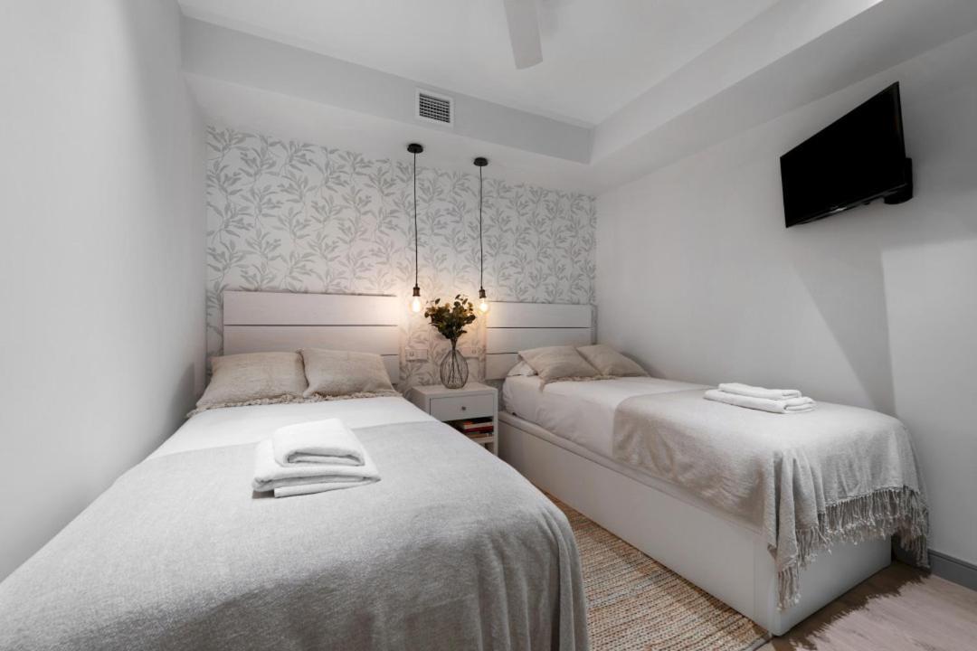 2 Bedrooms 1 Bathroom Furnished - Justicia - Executive Style - Mintystay Madrid Exterior foto